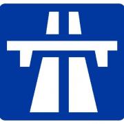 One lane of M6 is closed