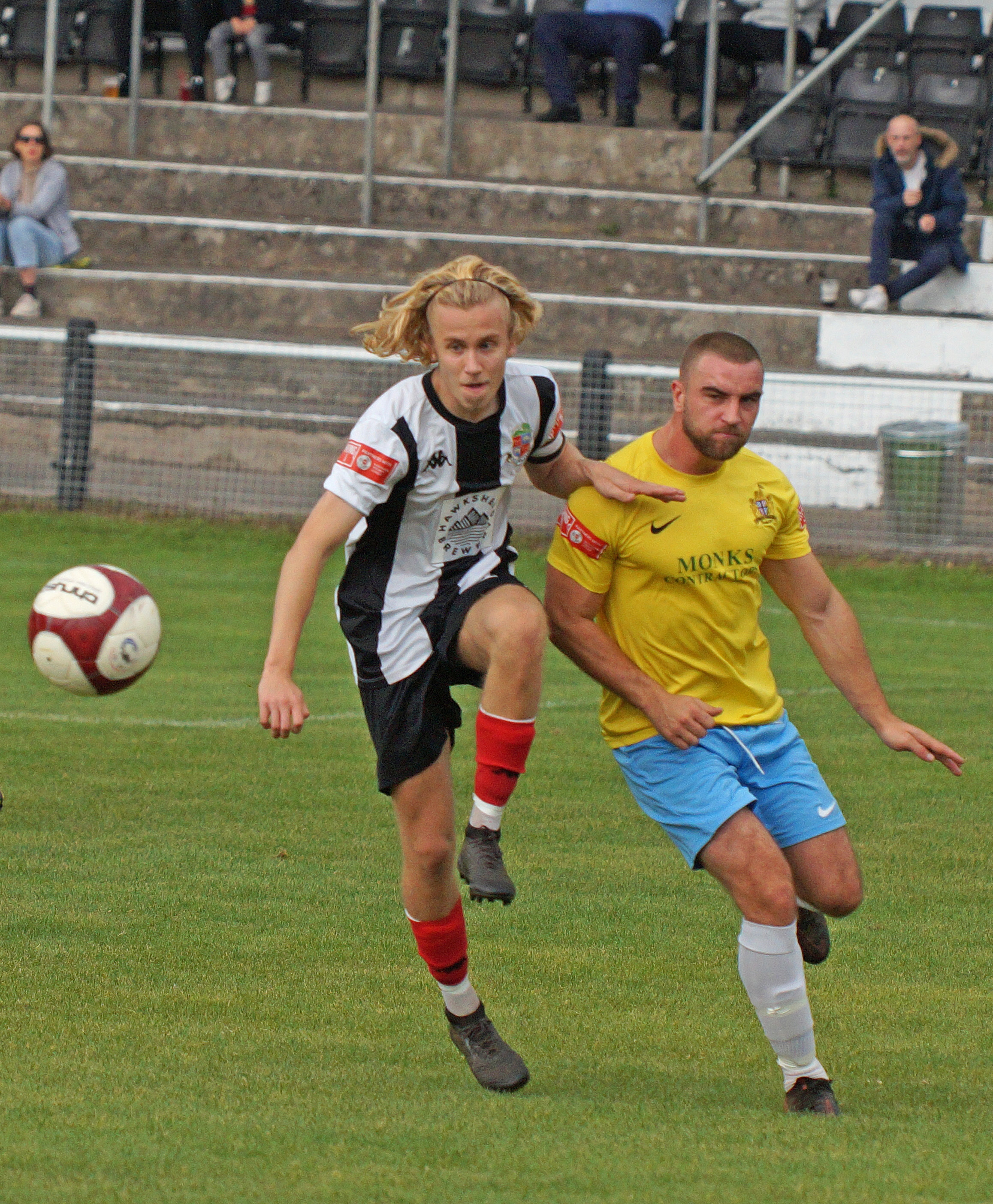 FOOTBALL: Kendal Mintcakes take on Clitheroe at Parkside Road Stadium (Report and pictures: Richard Edmondson)