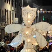 More than 6,000 people throng into Ulverston for lantern parade