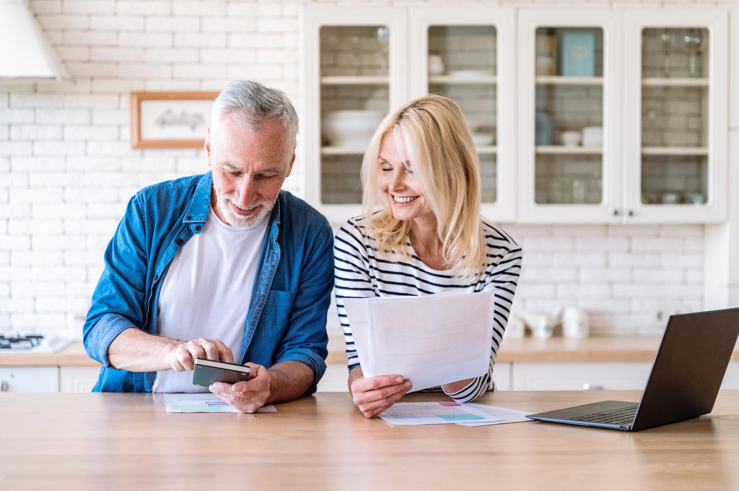 Mortgage rates could fall by Christmas but experts warn against waiting